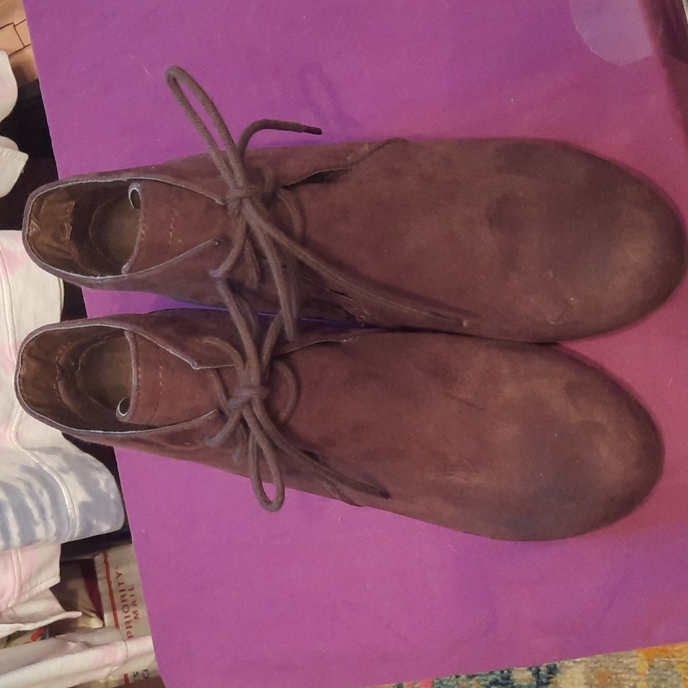 New Directions ankle boots